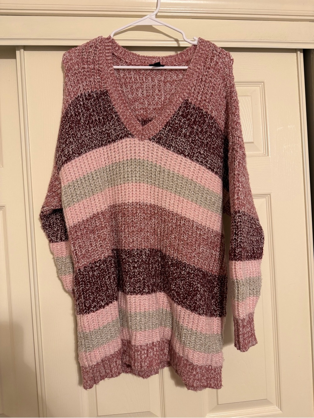 Torrid Pullover Slouchy V-Neck Tunic Sweater Women’s Plus